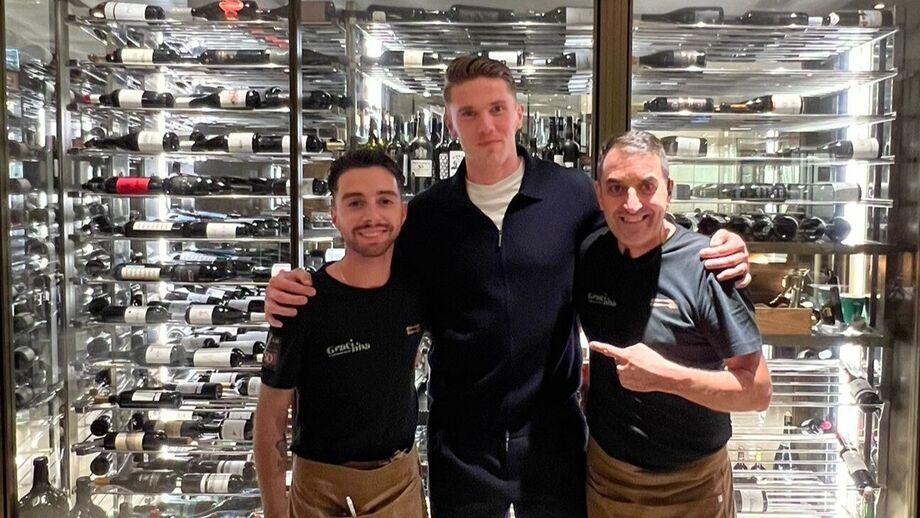 Gyökeres no Solar dos Presuntos