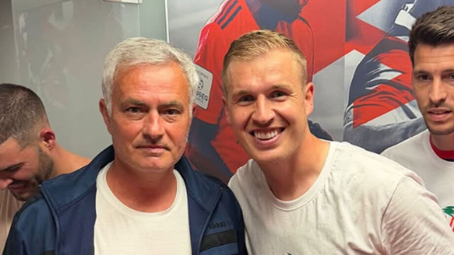 Vladan Danilovic tirou uma fotografia com José Mourinho