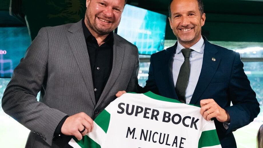 Niculae visitou Alvalade e reviveu memórias no estádio.
