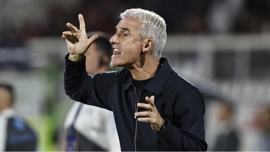 Luís Castro, treinador do Grémio