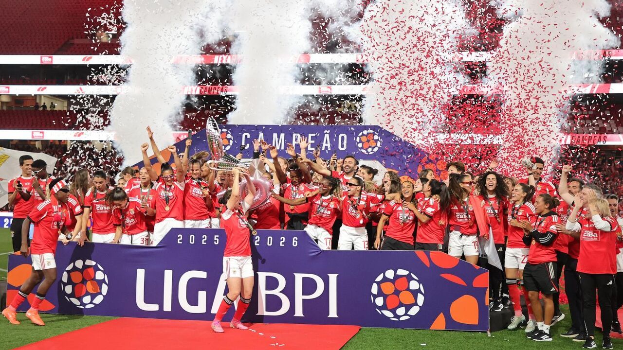 Benfica vence Sporting na Luz