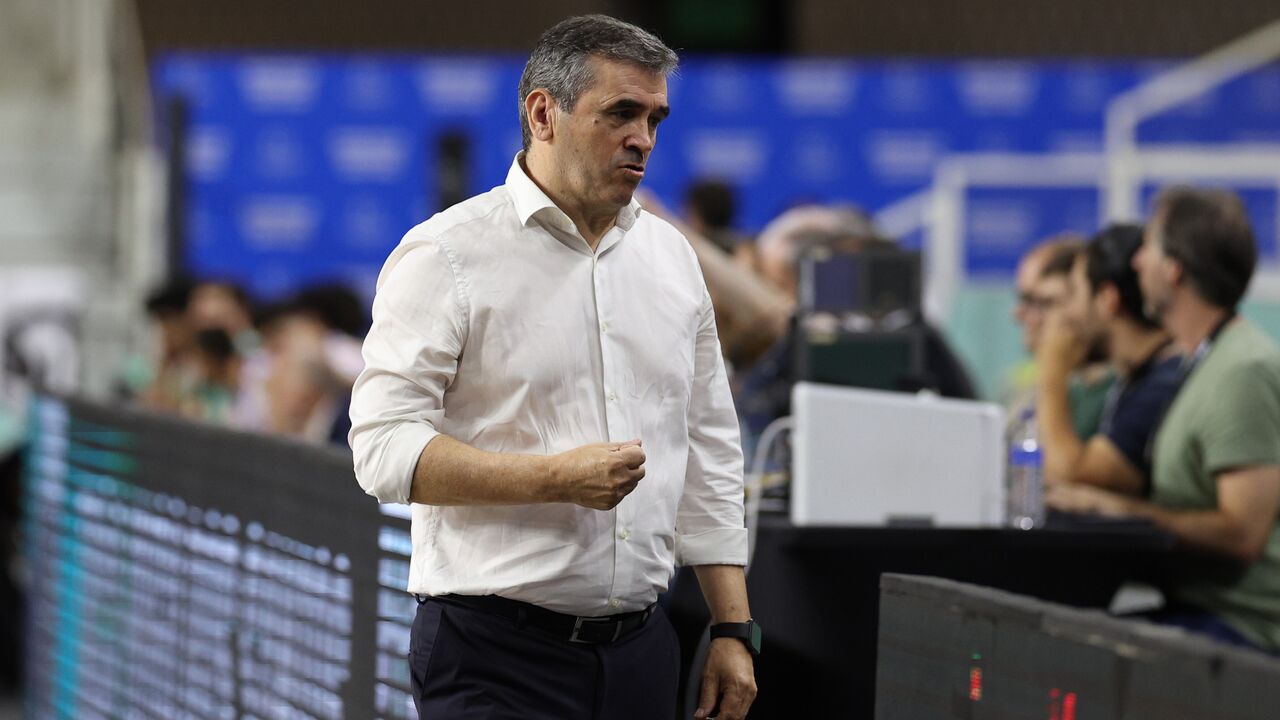 Norberto Alves destaca a eficácia na vitória do Benfica sobre a Oliveirense