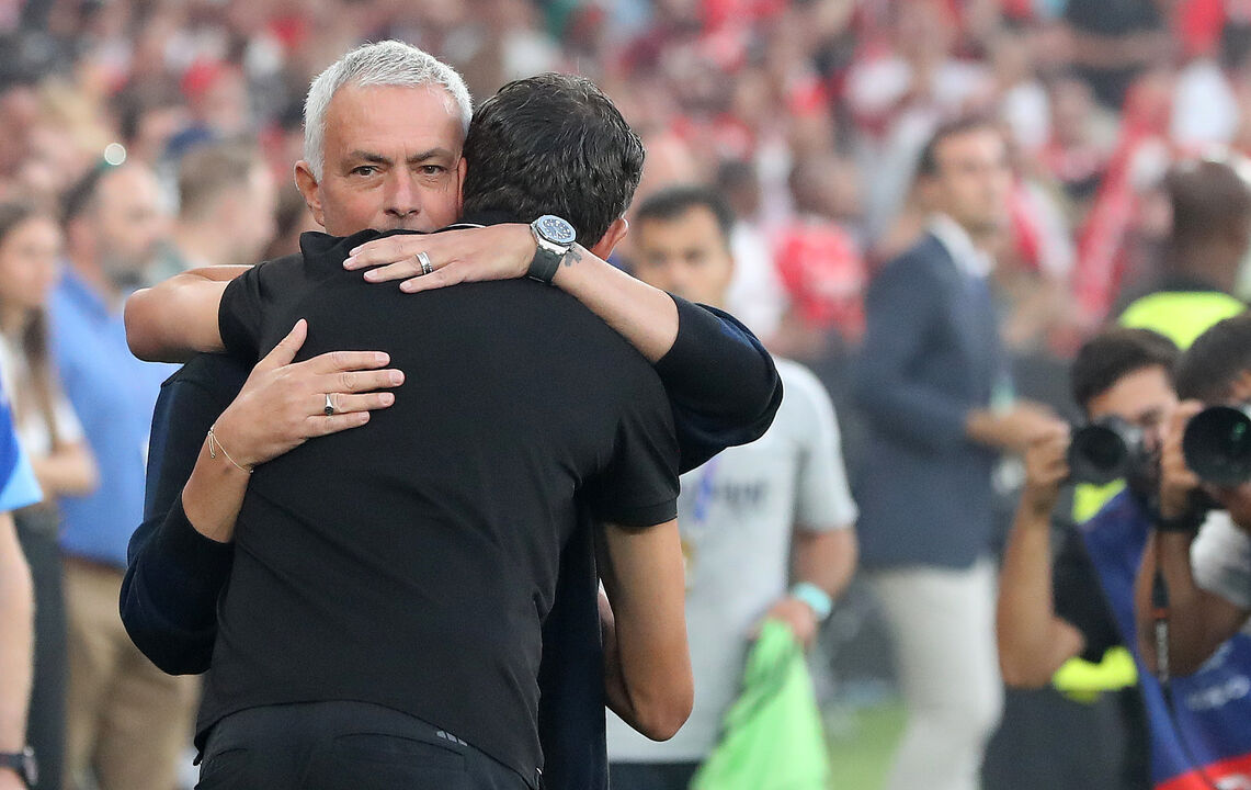 Mourinho e Lage no início desta época