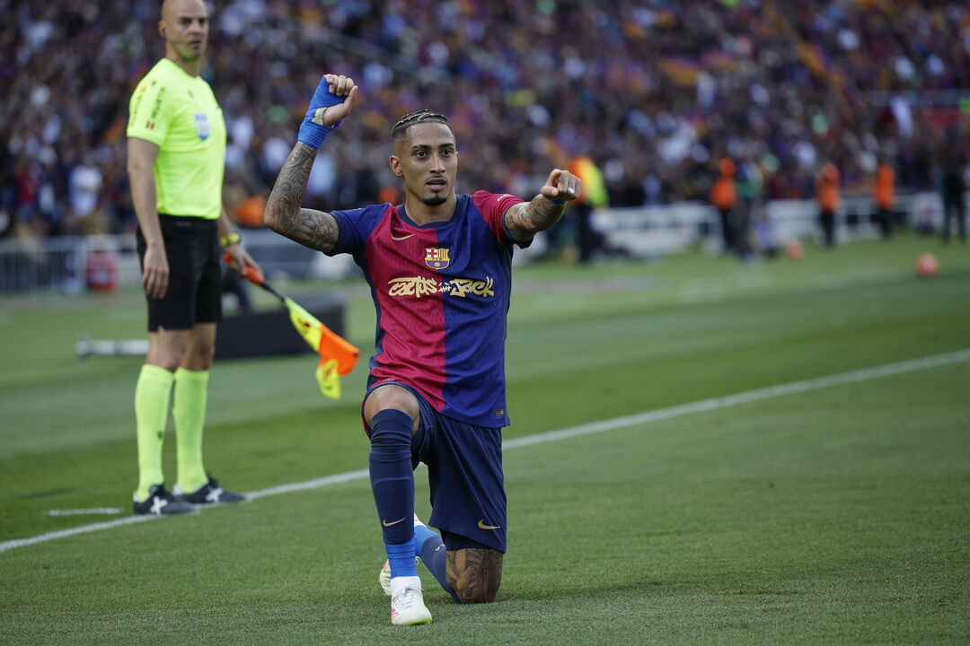 Raphinha feliz em Barcelona