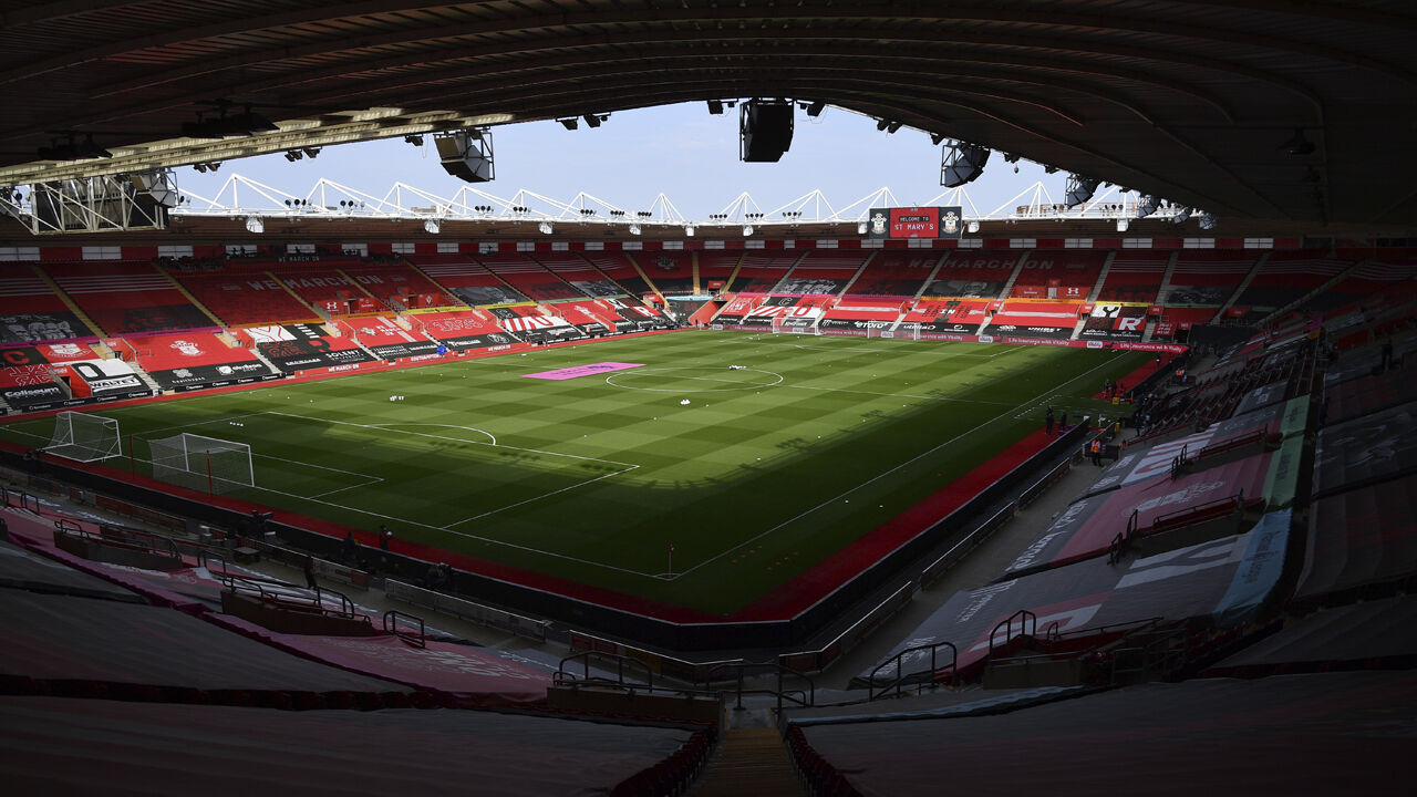 Vista geral do St. Mary's Stadium, casa do Southampton