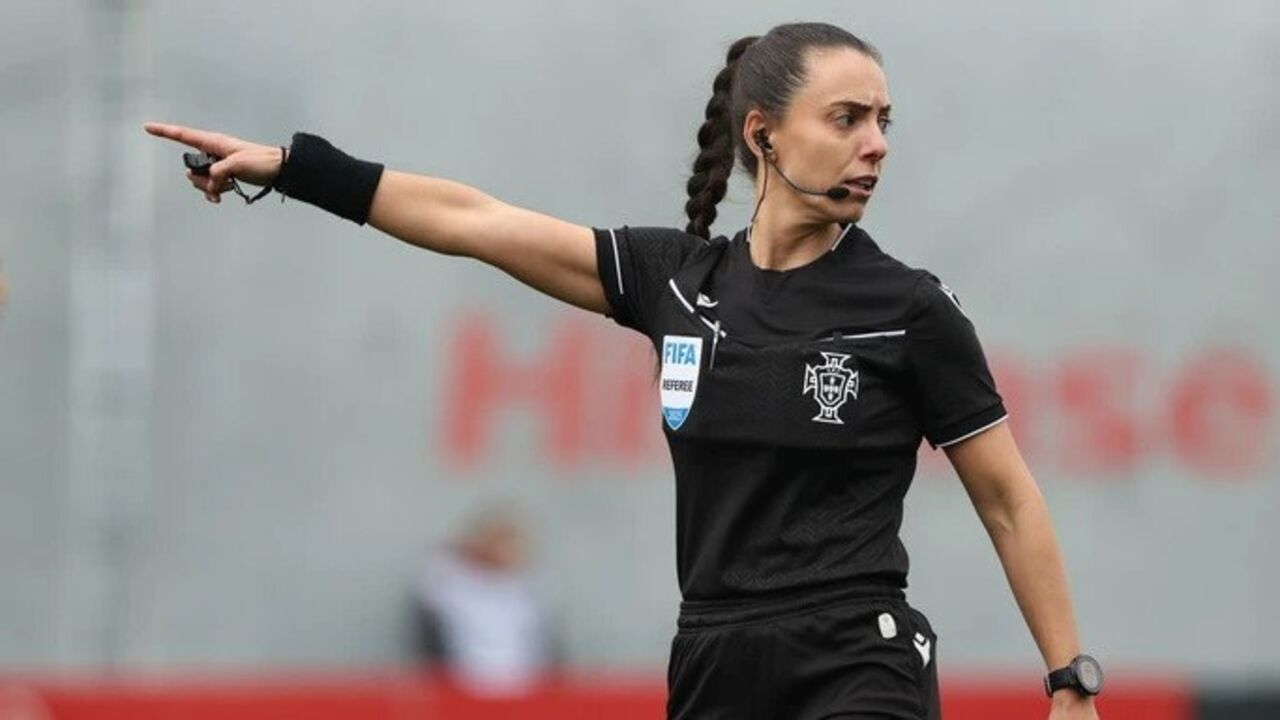 Árbitra Teresa Oliveira 