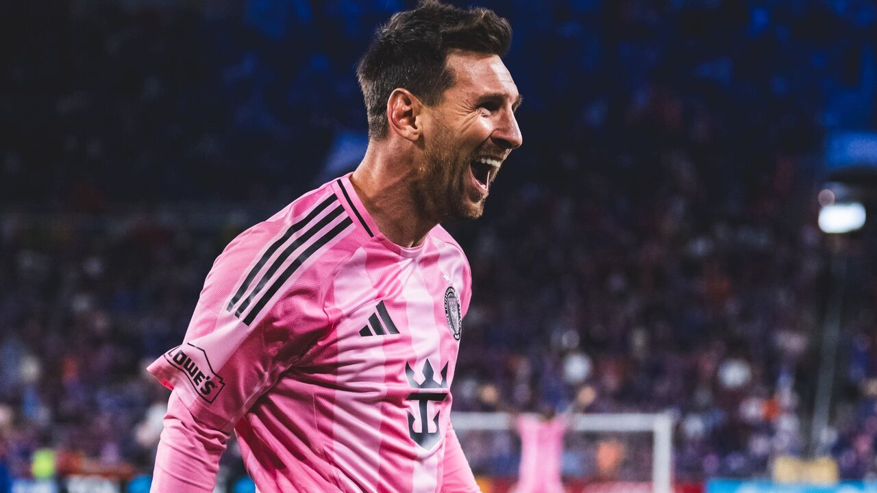 Messi celebra golo na vitória do Inter Miami contra Cincinnati