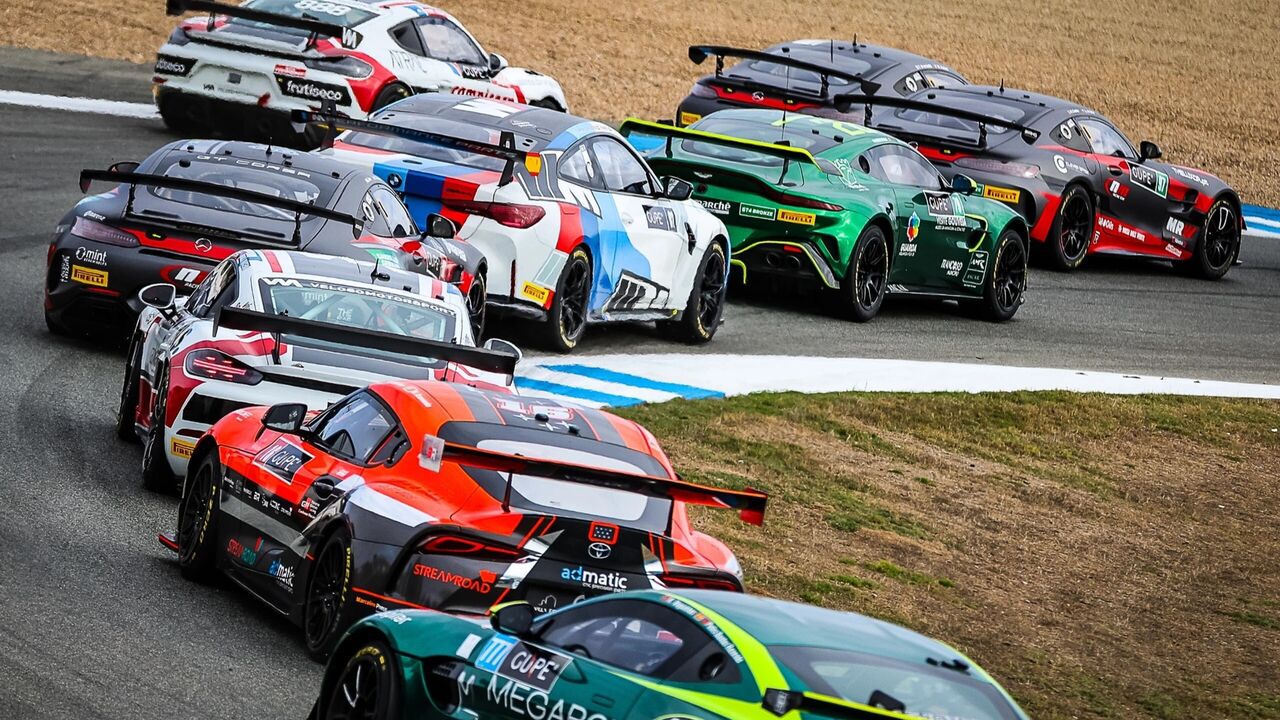Supercars Endurance anima Autódromo do Algarve com emoções