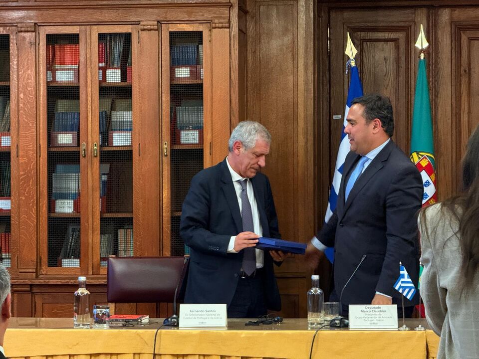 Fernando Santos marcou presença no Colóquio sobre as relações entre Portugal e Grécia esta quinta-feira