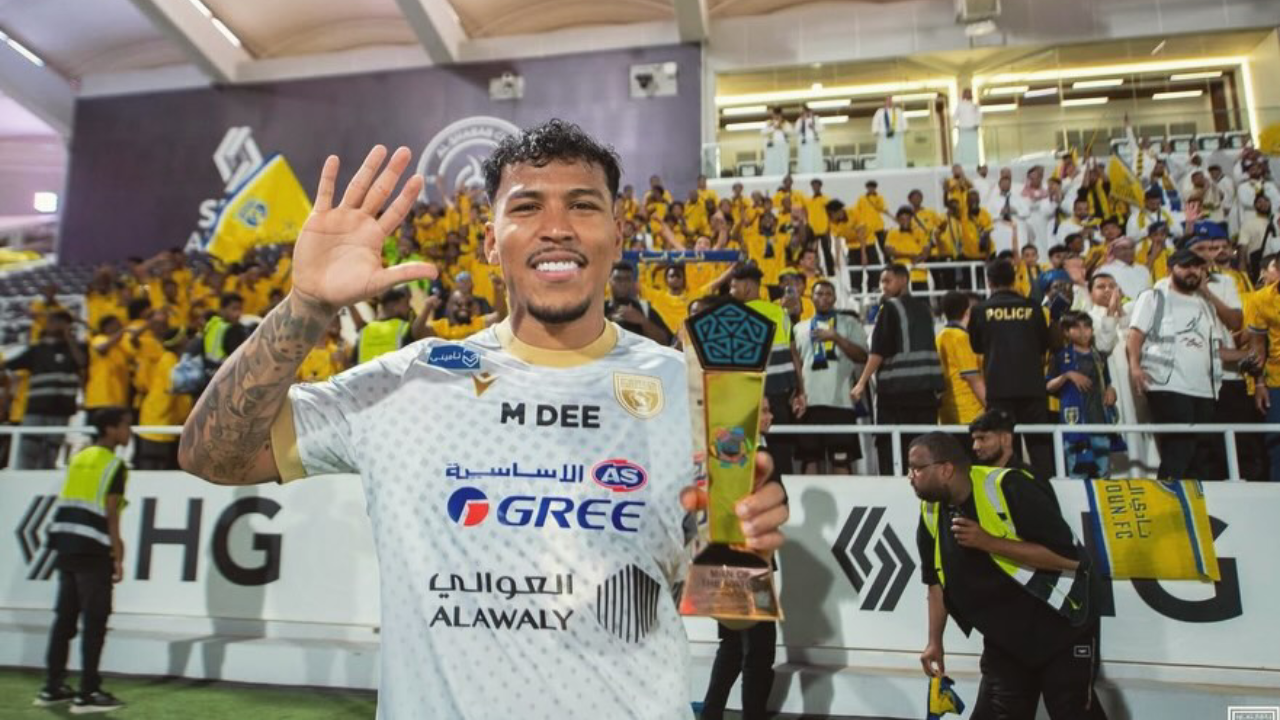 Roger Martínez, jogador colombiano do Al Taawoun