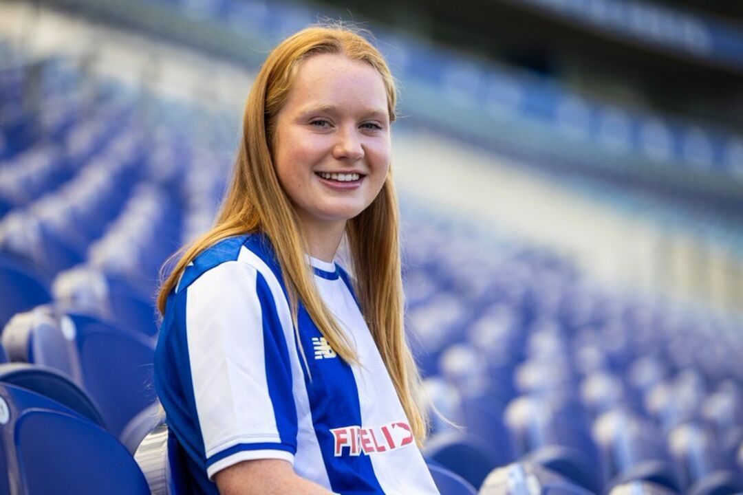 Eliza Turner renova contrato com o FC Porto até 2028
