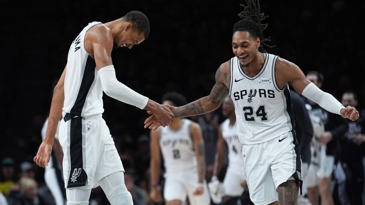 Spurs estão na final da Conferência Oeste nove anos depois