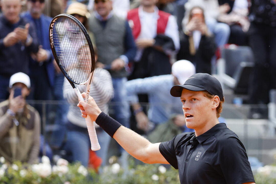 Jannik Sinner nas meias-finais do Masters 1.000 em Roma