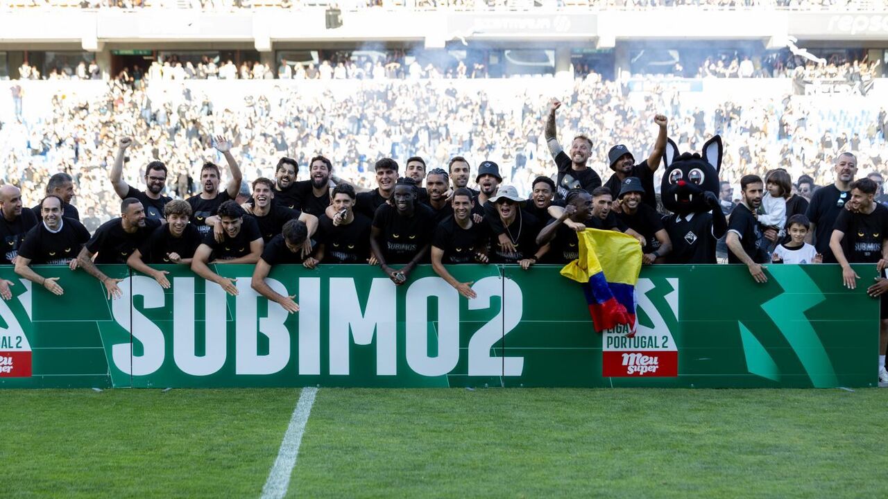 Académica festeja subida à 2.ª Liga