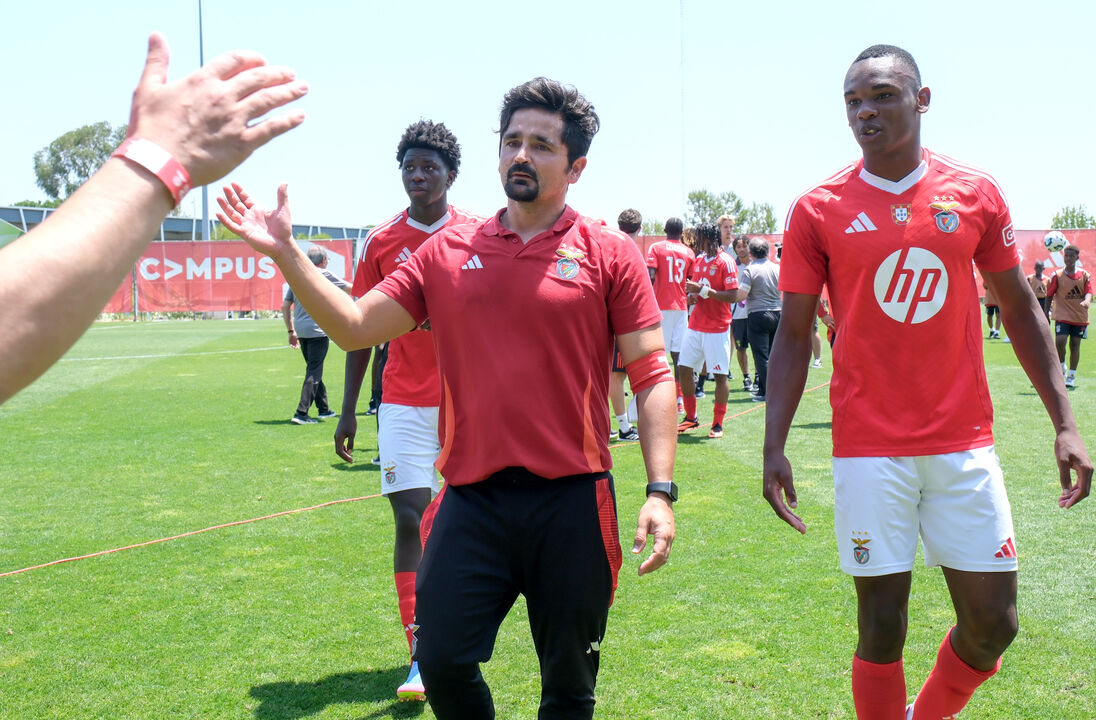 Pedro Faria, treinador de juvenis do Benfica, deixa o clube após três épocas e três títulos