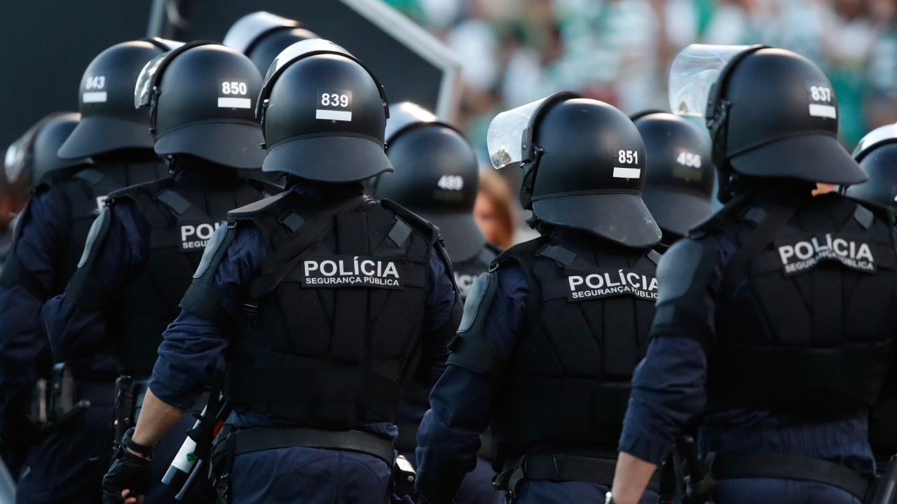 Agentes da PSP durante a final da Taça de Portugal