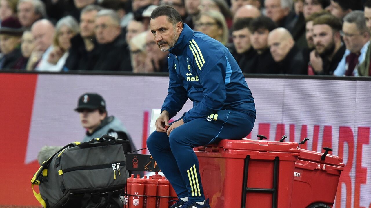 Vítor Pereira busca esclarecimentos sobre golo polémico frente ao Manchester United