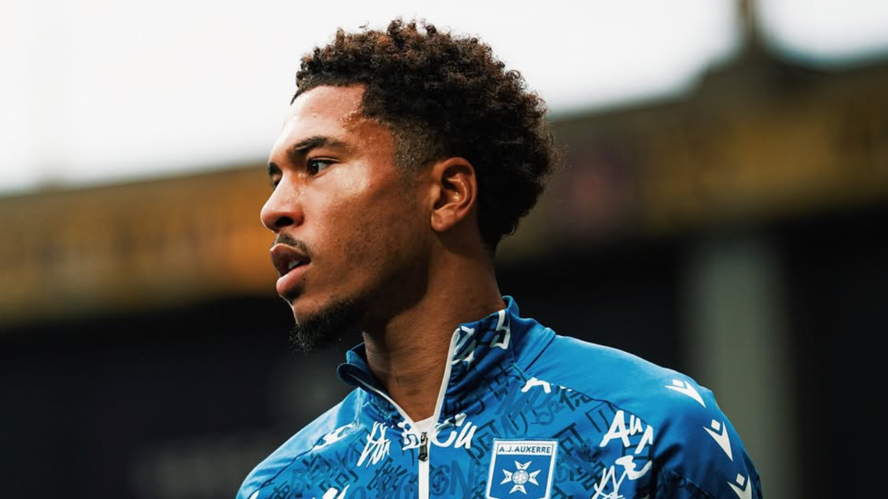 Danny Namaso, jogador do Auxerre