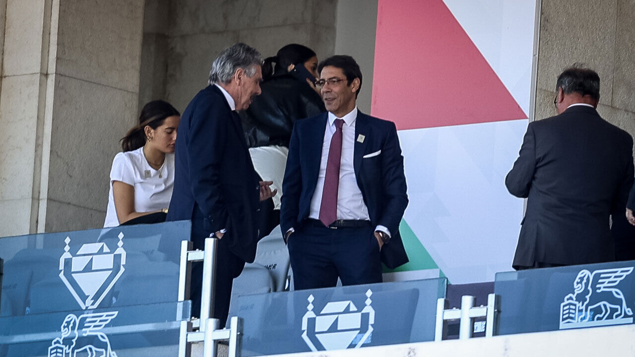 Rui Costa na tribuna do Jamor