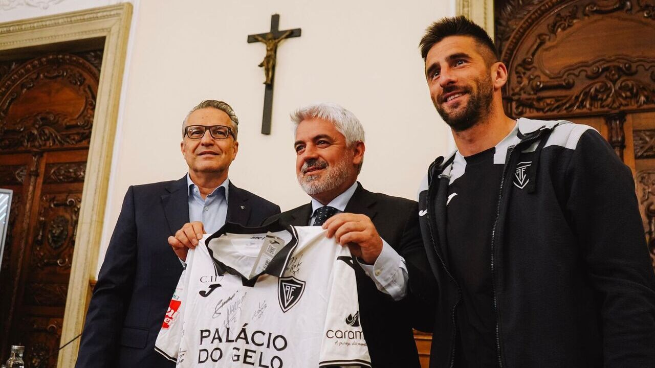 Mariano López quer levar o Académico de Viseu mais longe, após a subida à 1.ª Liga