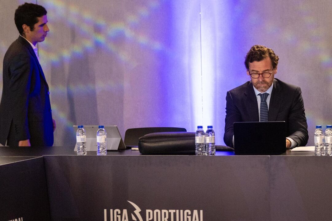 Villas-Boas na AG da Liga