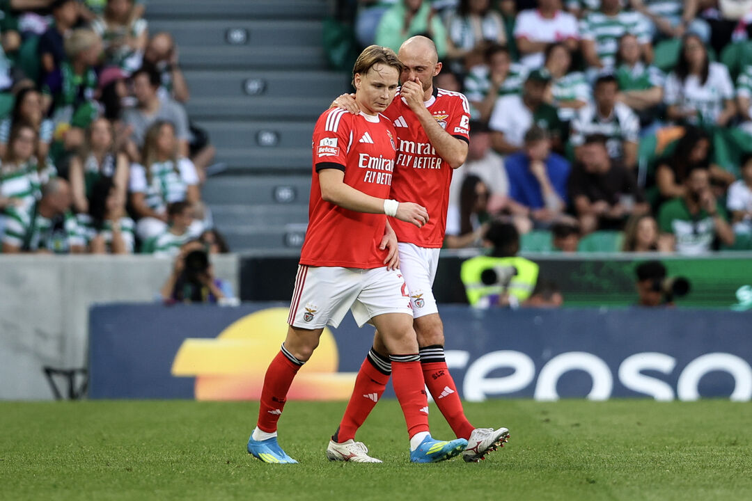 Aursnes e Schejlederup convocados da Noruega para o Mundial