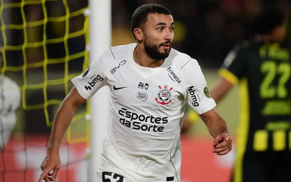 Ex-Sporting marca na Taça Libertadores, Labyad segura liderança