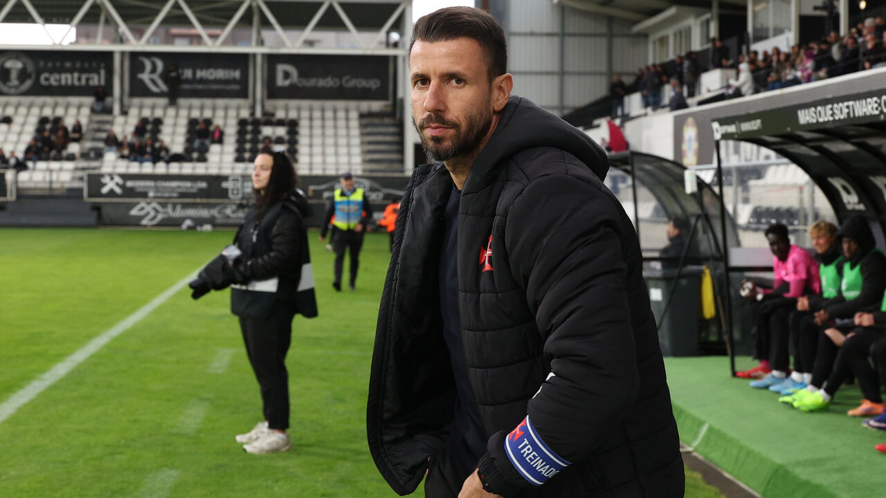 Gonçalo Brandão assumiu o comando do Belenenses após a saída de Tiago Zorro