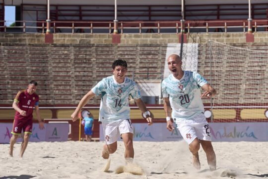Seleção Nacional de Futebol de Praia vence Bielorrússia