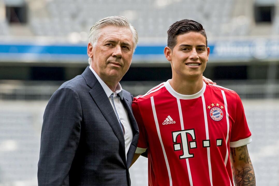 James Rodriguez com Ancelotti