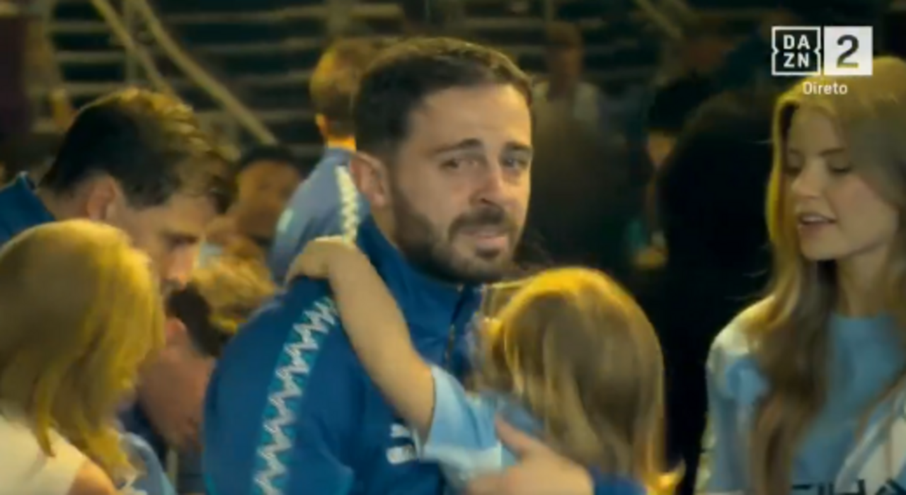 Bernardo Silva em lágrimas no túnel