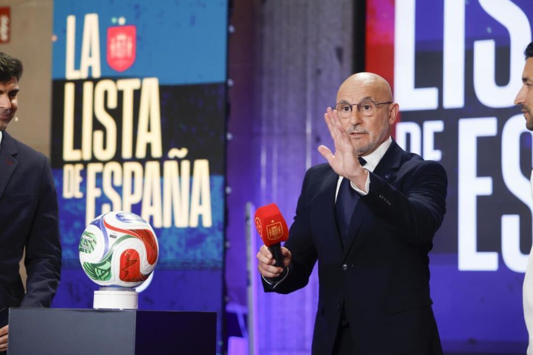 Luis de la Fuente, selecionador da Espanha, anuncia lista de convocados para o Mundial