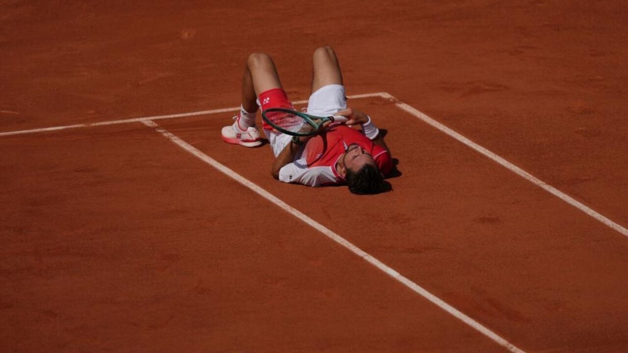 Wawrinka eliminado no Roland Garros na sua 21.ª participação.
