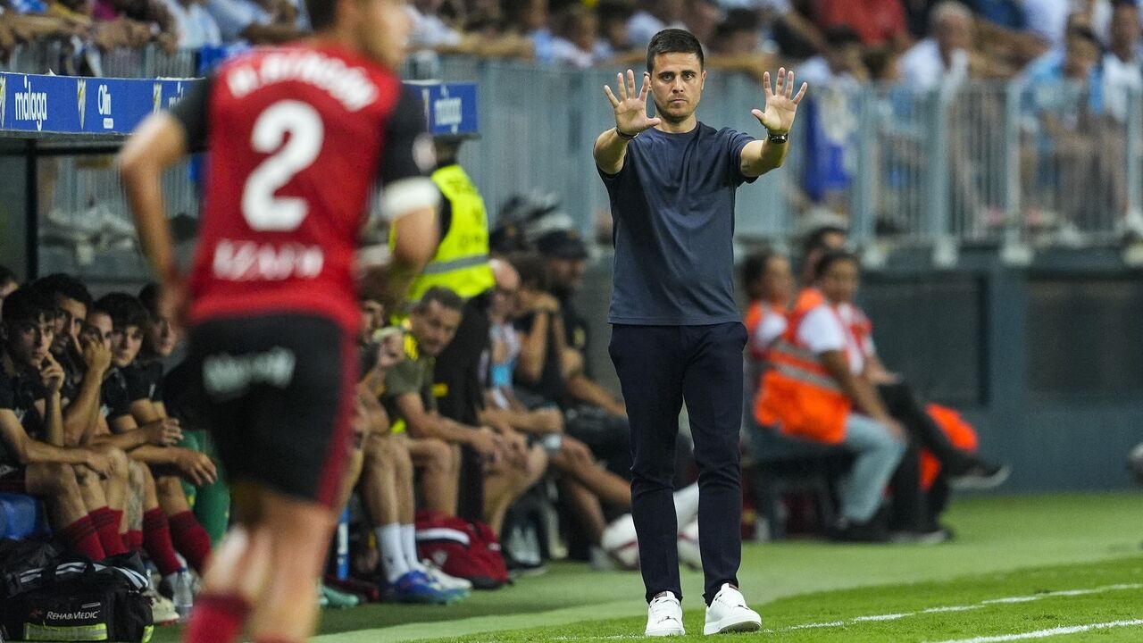 Alessio Lisci sai do Osasuna após garantir a manutenção na La Liga