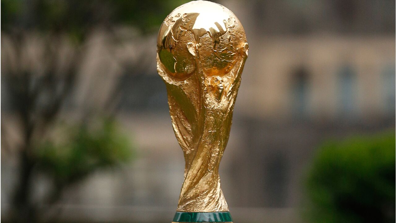 O troféu do Mundial, que em 2026 será disputado por 48 seleções
