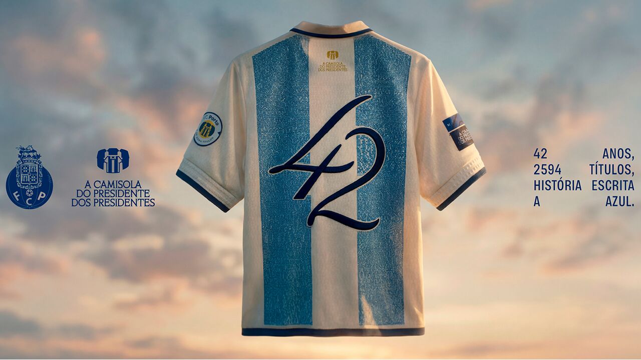 FC Porto homenageia presidentes com camisola '42 anos, títulos, história escrita a azul'