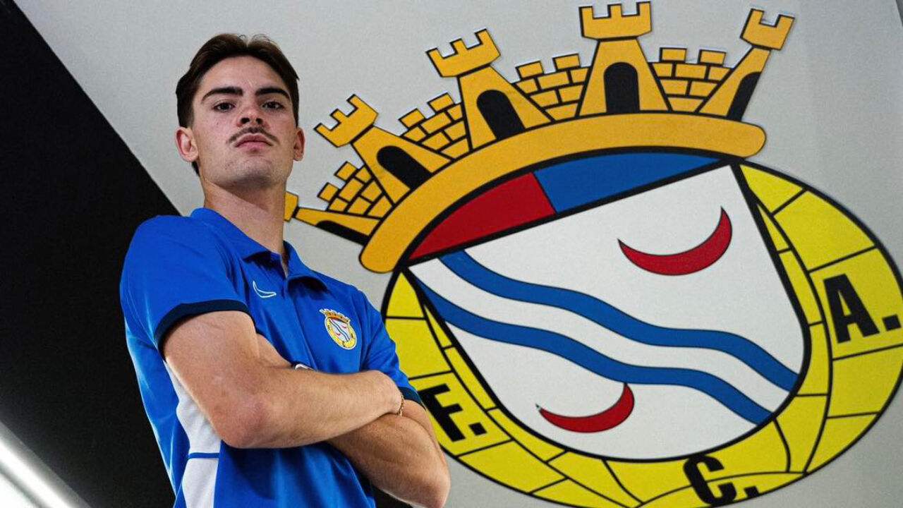 Lucca Giuntini oficializado pelo Alverca