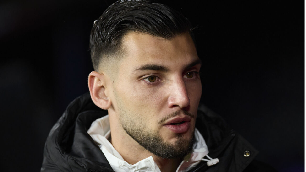 Rafa Mir, futebolista do Elche, acusado de agressão sexual em Valência
