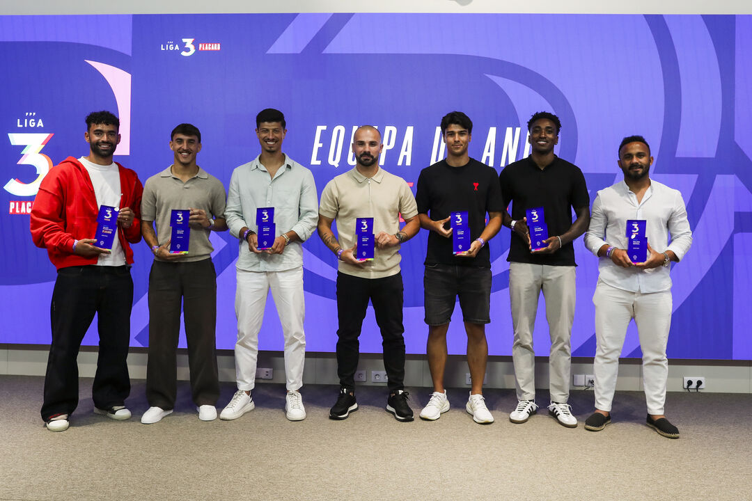 Amarante e Académica em destaque no 11 do ano da Liga 3 FPF