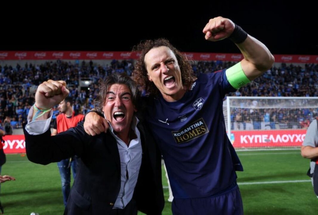 Sá Pinto e David Luiz