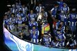 Plantel portista em festa no coreto do Dragão