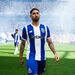 Alan Varela veste a camisola do FC Porto inspirada na conquista de Viena