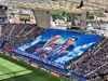 «O rei e o capitão entregam a taça do campeão»: Super Dragões homenageiam Pinto da Costa e Jorge Costa