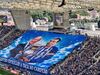 «O rei e o capitão entregam a taça do campeão»: Super Dragões homenageiam Pinto da Costa e Jorge Costa