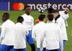 Plantel do Real Madrid durante sessão de treino