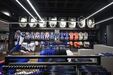 Taça de Campeão Nacional em exibição na nova loja do FC Porto do NorteShopping