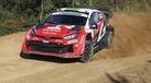 Elfyn Evans encontrou um reboque à frente