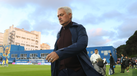 José Mourinho antes do início do Estoril-Benfica na Amoreira