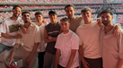 João Félix com amigos no Estádio da Luz para assistir ao concerto de Bad Bunny