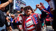 Festa durante a apresentação da seleção norte-americana